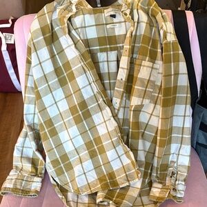 Universal Thread Yellow Plaid Button Down Shirt